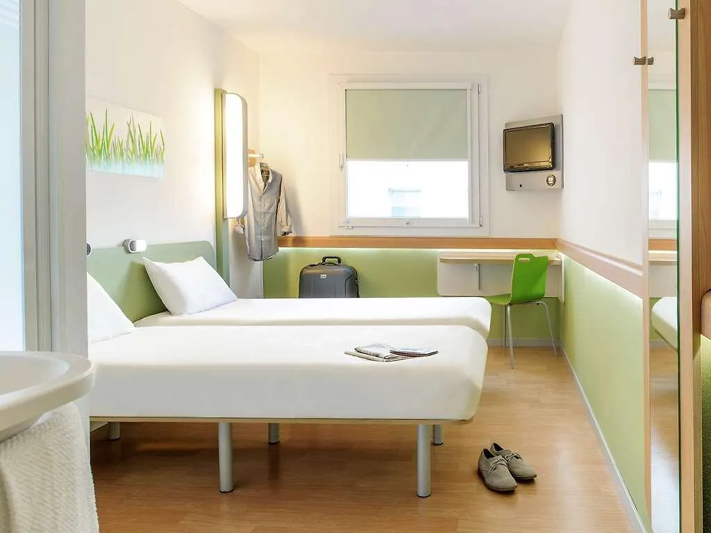 Ibis Budget Montauban Les Chaumes Hotel